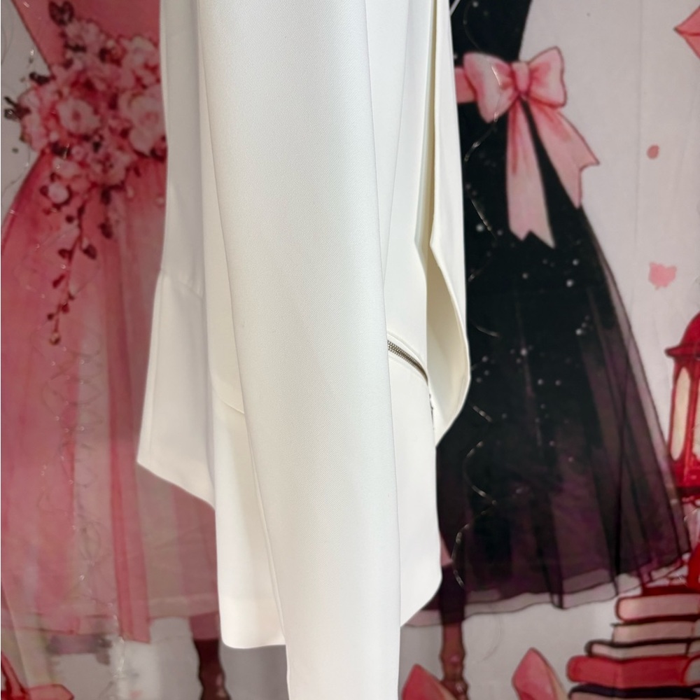 Trouve White Draped Open-Front Blazer with Zip Detail - Picture 9 of 15